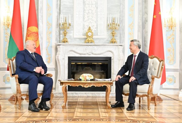 融创配资 李希对白俄罗斯进行正式友好访问